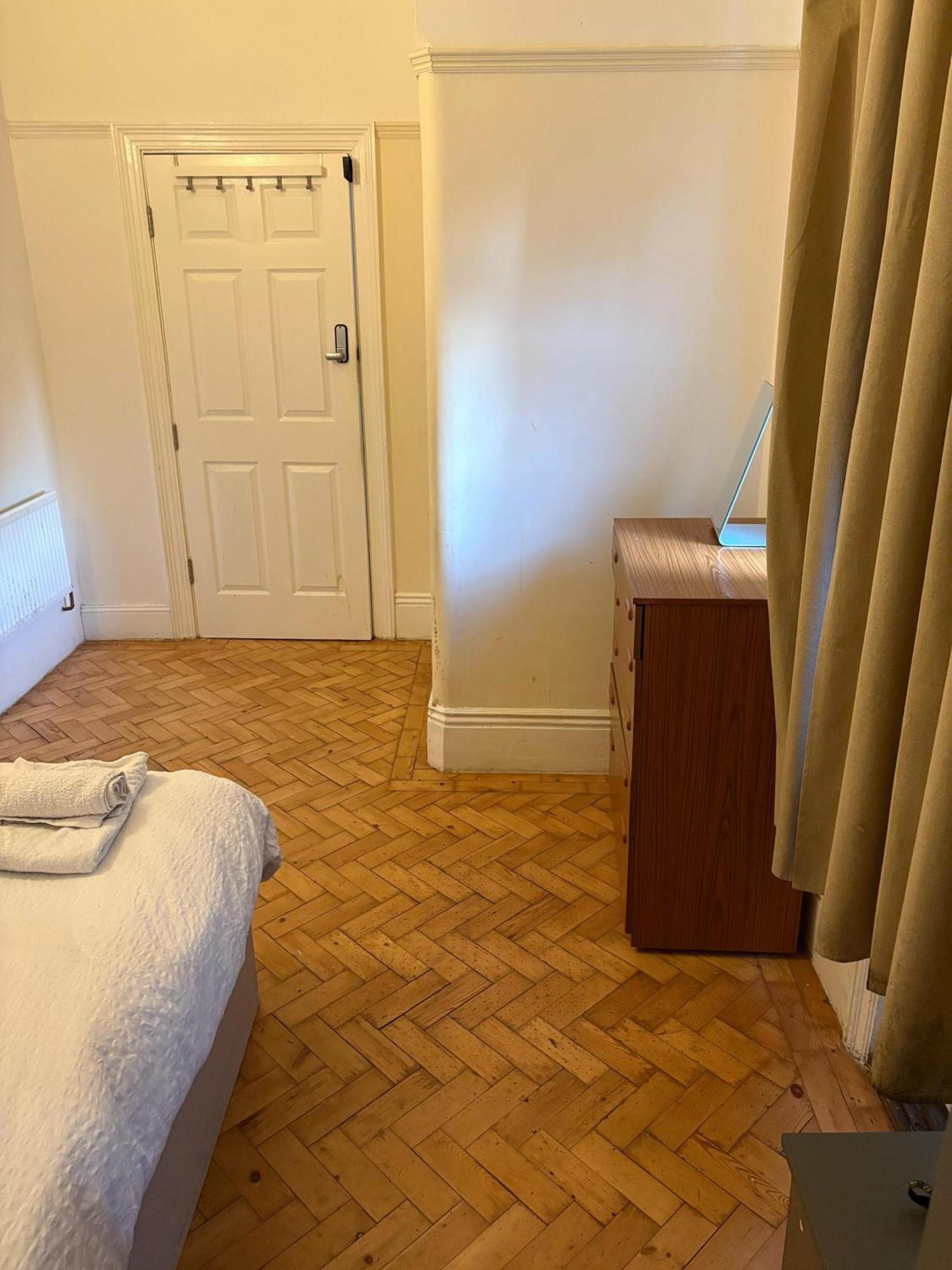 London Rental Carshalton Esterno foto